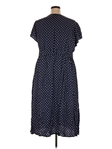 Old Navy Casual Dress (view 2)