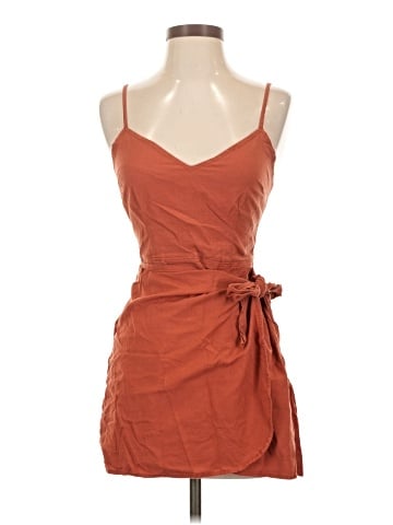 Abercrombie & Fitch Cocktail Dress (view 1)