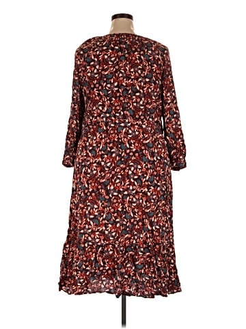 Old Navy Casual Dress (view 2)