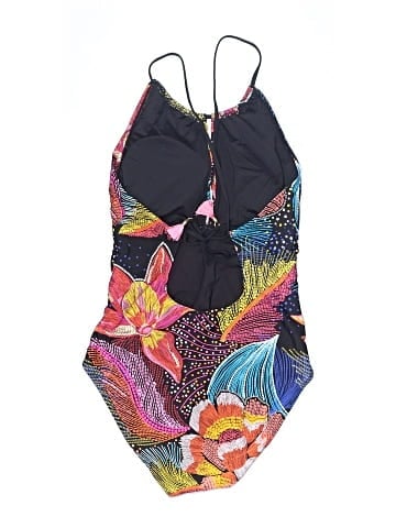 La Blanca One Piece Swimsuit (view 2)