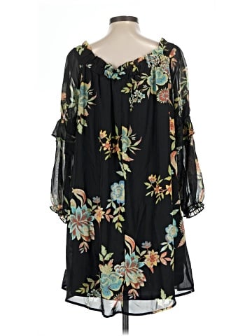 Xhilaration 3/4 Sleeve Blouse (view 2)