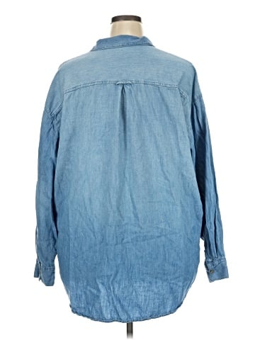 Old Navy Long Sleeve Button-Down Shirt (view 2)