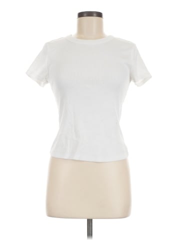 Old Navy Short Sleeve T-Shirt (view 1)
