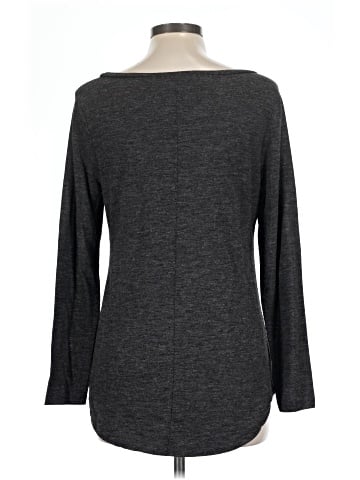 Old Navy 3/4 Sleeve T-Shirt (view 2)