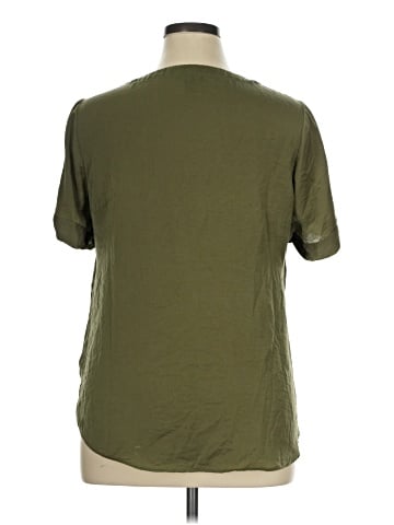 The Limited Short Sleeve T-Shirt (view 2)