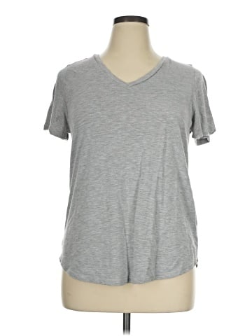 Jessica Simpson Short Sleeve T-Shirt (view 1)