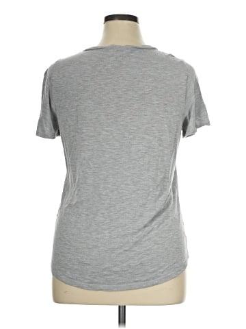Jessica Simpson Short Sleeve T-Shirt (view 2)