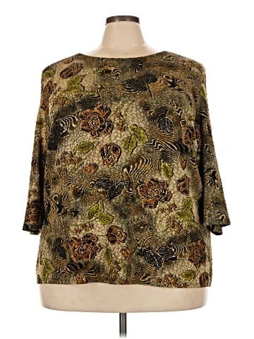 Maggie Barnes 3/4 Sleeve Blouse (view 1)