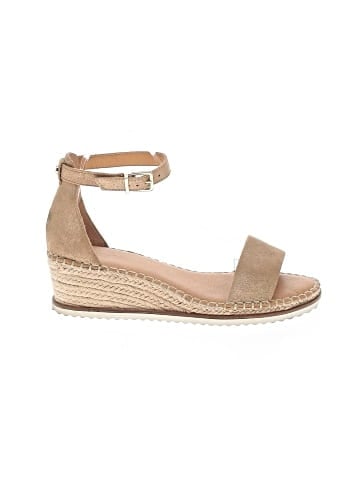 Alex Marie Wedges (view 1)