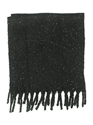 Universal Thread Scarf (view 2)
