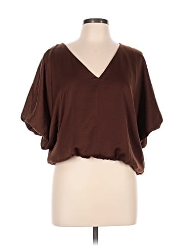 Express Short Sleeve Top (view 1)