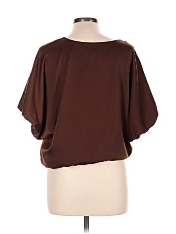 Express Short Sleeve Top (view 2)