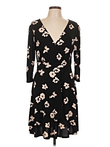 Kaileigh Casual Dress (view 1)