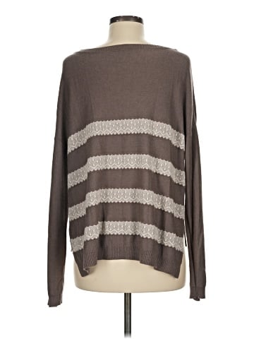 Romeo & Juliet Couture Pullover Sweater (view 2)