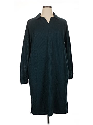 Mondetta Casual Dress (view 1)