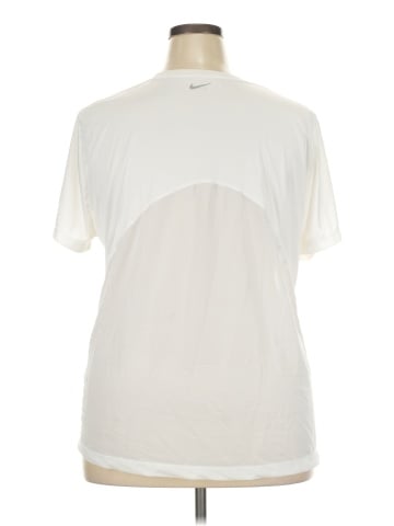 Nike Active T-Shirt (view 2)