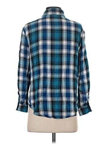 Faded Glory Long Sleeve Button-Down Shirt (view 2)