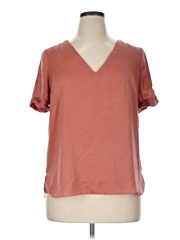 The Limited Short Sleeve T-Shirt (view 1)