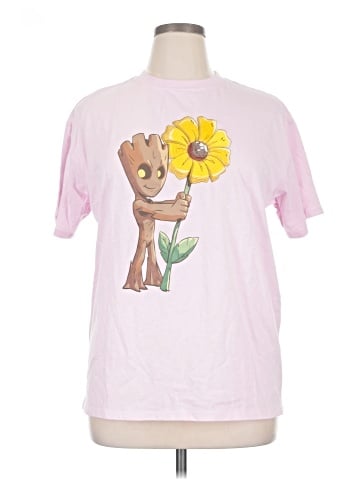 Marvel Short Sleeve T-Shirt (view 1)