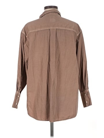 Gap Long Sleeve Button-Down Shirt (view 2)