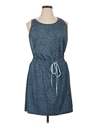 Lou & Grey Casual Dress (view 1)