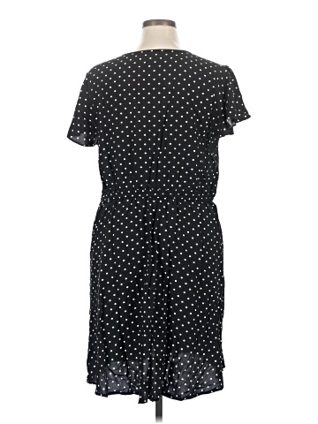 Old Navy Casual Dress (view 2)