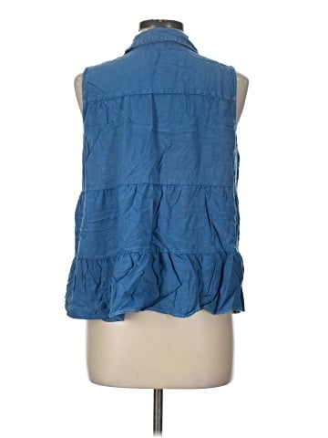 Unique Spectrum Sleeveless Button-Down Shirt (view 2)
