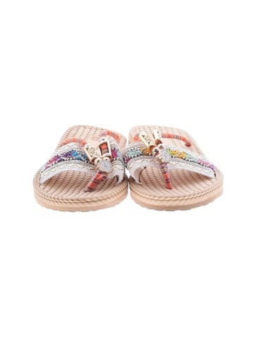 Unbranded Flip Flops (view 2)