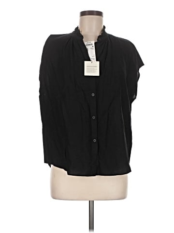 Uniqlo 3/4 Sleeve Button-Down Shirt (view 1)