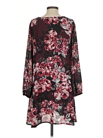 Cupcakes & Cashmere Casual Dress (view 2)