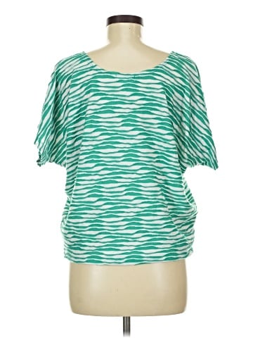 Kim & Cami Short Sleeve Top (view 2)