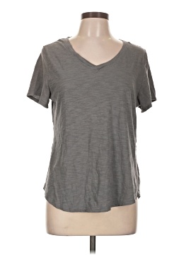 Old Navy Short Sleeve T-Shirt (view 1)