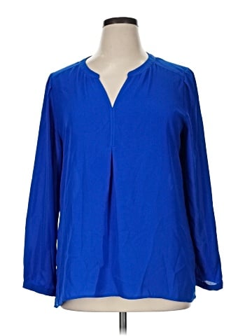 Violet & Claire 3/4 Sleeve Blouse (view 1)