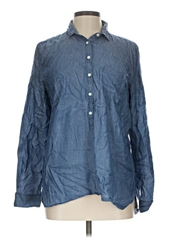 Ann Taylor LOFT Long Sleeve Button-Down Shirt (view 1)