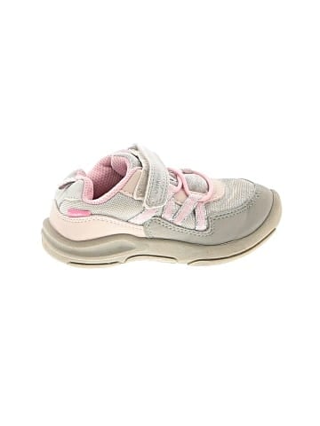 OshKosh B'gosh Sneakers (view 1)