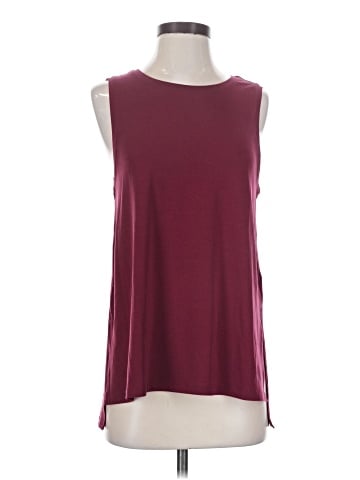 Gap Fit Sleeveless T-Shirt (view 1)