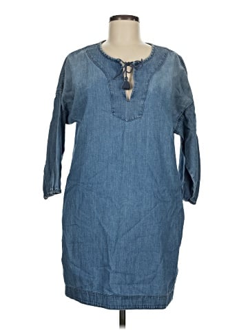 Ann Taylor LOFT Outlet Casual Dress (view 1)