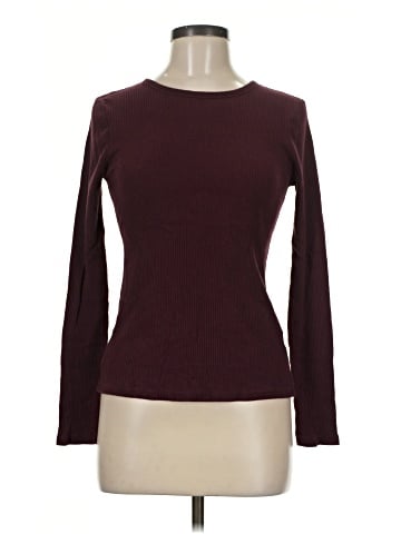 Old Navy Long Sleeve T-Shirt (view 1)