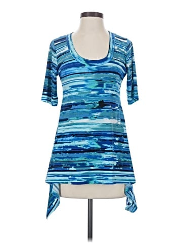 Karen Kane Short Sleeve Top (view 1)