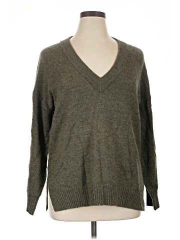 Madewell Donegal Bartlett V-Neck Pullover Sweater in Coziest Yarn (view 1)