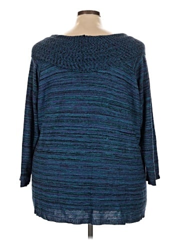 Catherines Poncho (view 2)