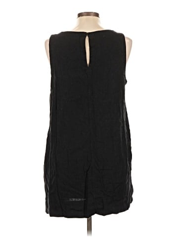 Old Navy Casual Dress (view 2)