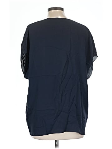 Vince. Short Sleeve Silk Top (view 2)