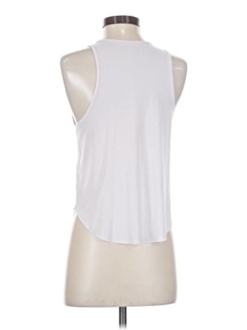 Gap Fit Sleeveless T-Shirt (view 2)