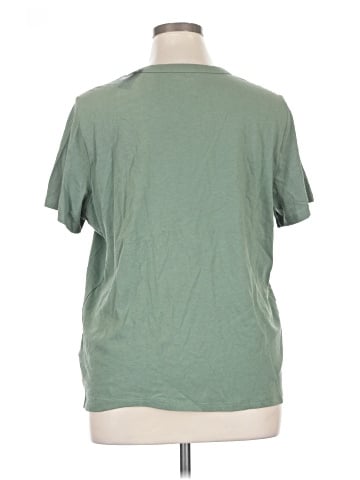 Old Navy Short Sleeve T-Shirt (view 2)