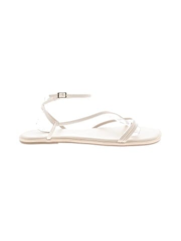 Old Navy Sandals (view 1)