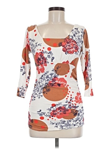 CAbi 3/4 Sleeve Top (view 1)