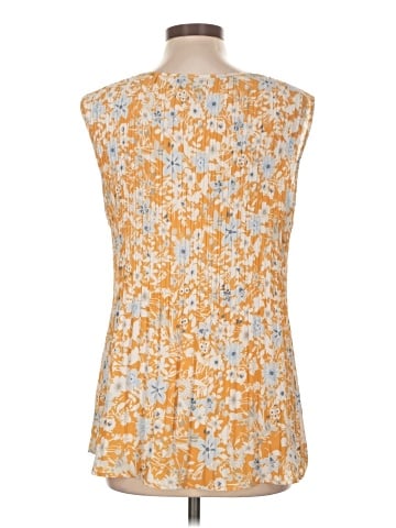 Melissa Paige Sleeveless Blouse (view 2)