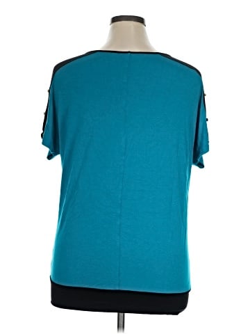 Cable & Gauge Short Sleeve Top (view 2)