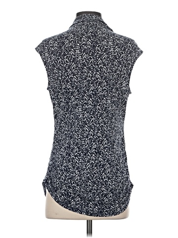 Grayson Sleeveless Button-Down Shirt (view 2)